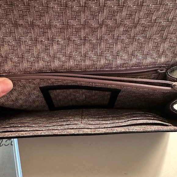 Hobo black leather clutch. Like new condition - Picture 7 of 9